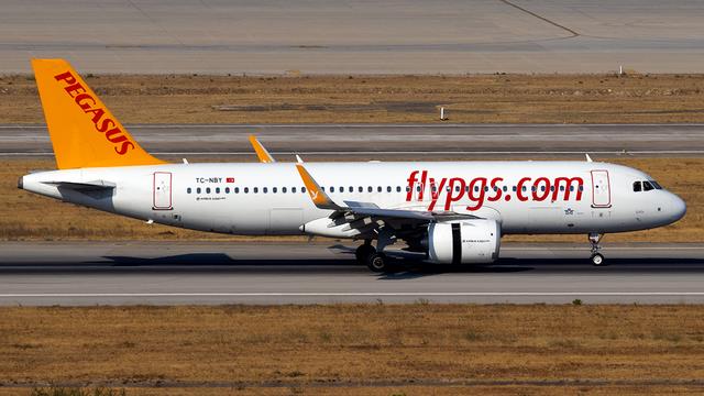 TC-NBY:Airbus A320:Pegasus Airlines